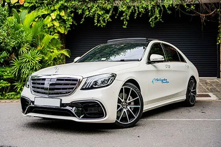 SriLanka Travellers | Luxury Car (1 - 3 PAX with baggages)